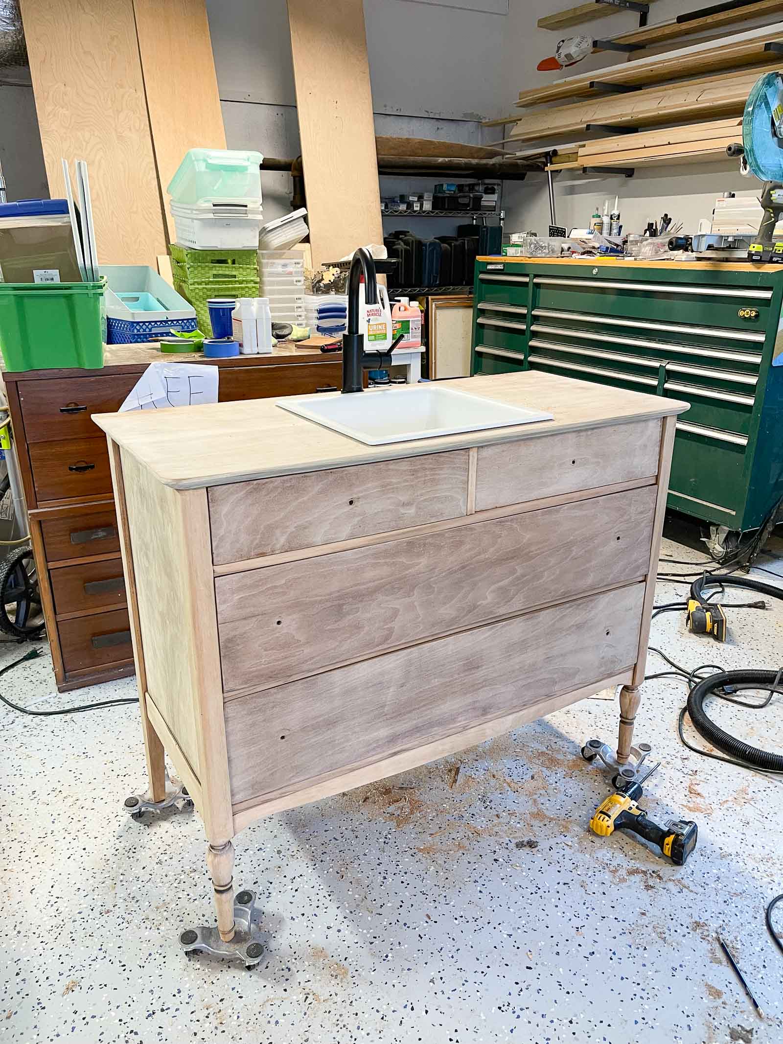 sink and faucet dry fit in vanity