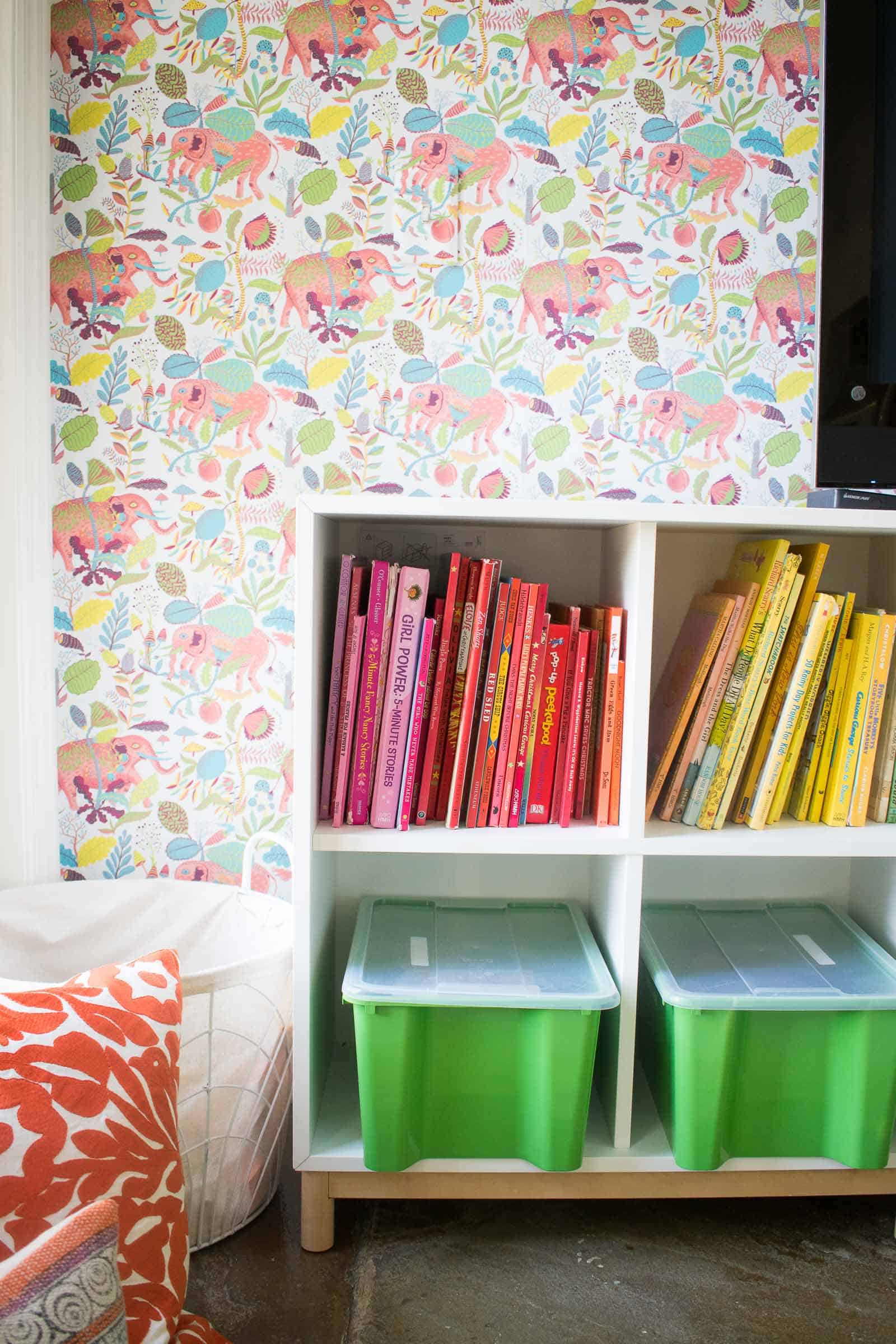 wallpaper detail in playroom