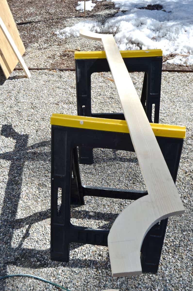 DIY upholstered belgrave headboard tutorial.