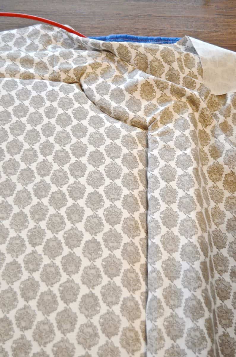 DIY upholstered belgrave headboard tutorial.
