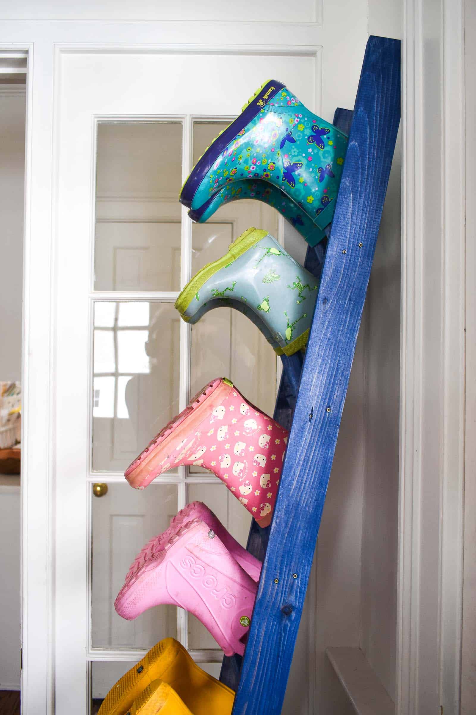 diy boot storage