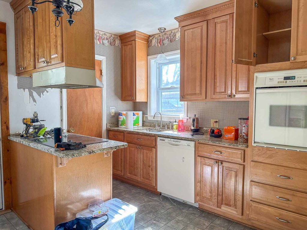 kitchen makeover before