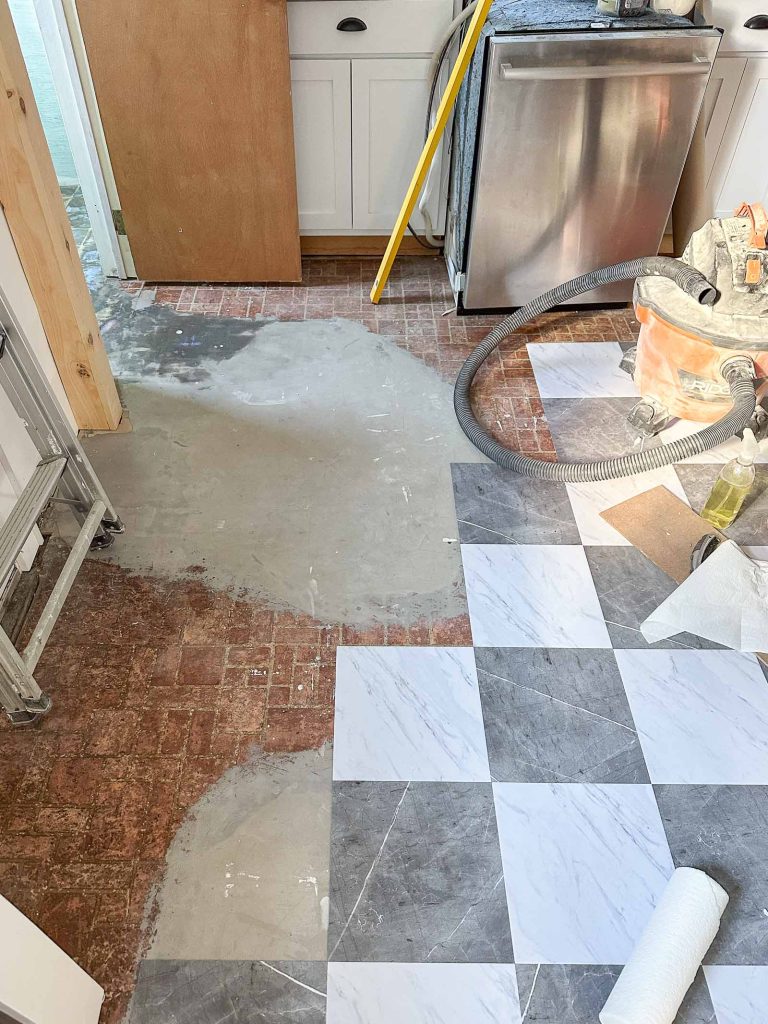 floor tiles in flip house