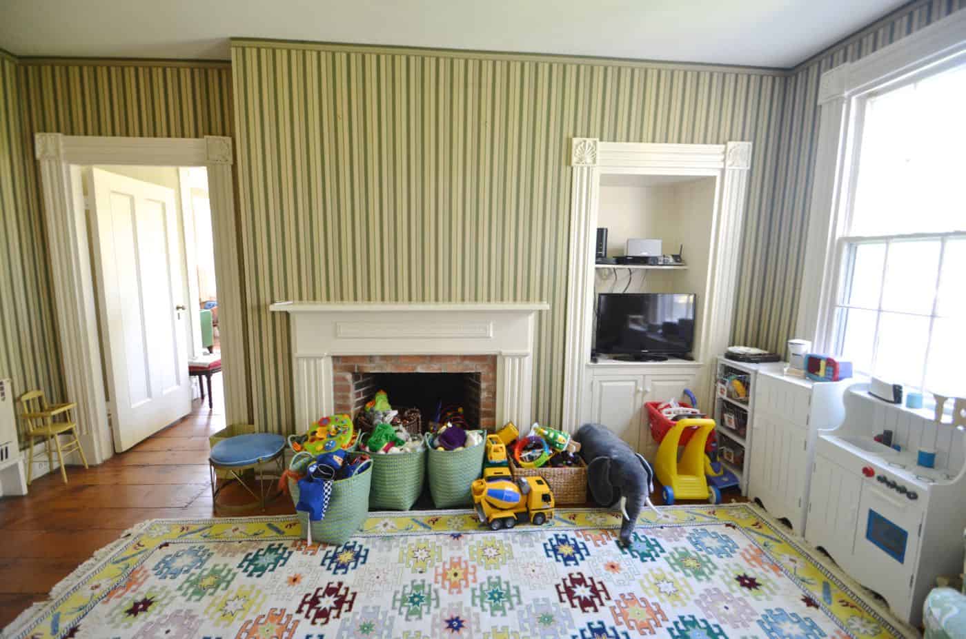 first tour of our current house with a full to do list of our plans!