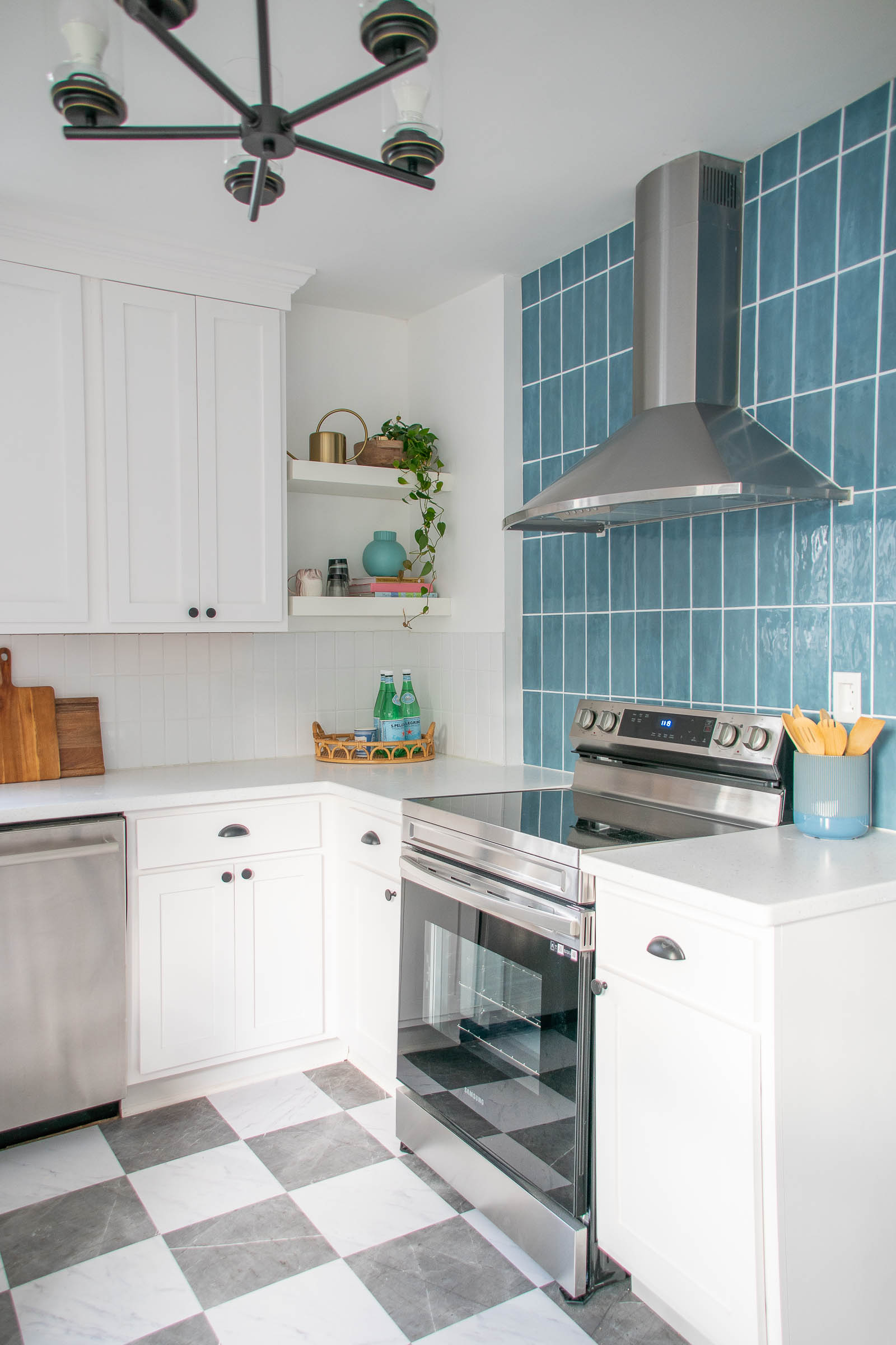flip house kitchen after
