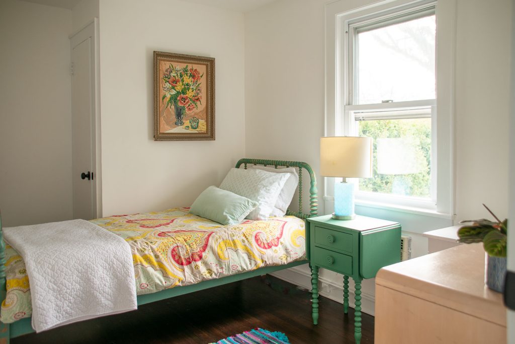 upstairs bedroom flip house after