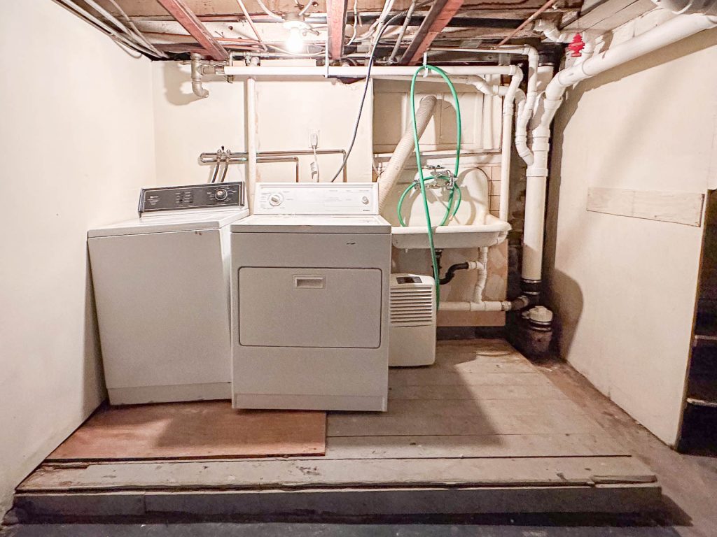 flip house laundry room before
