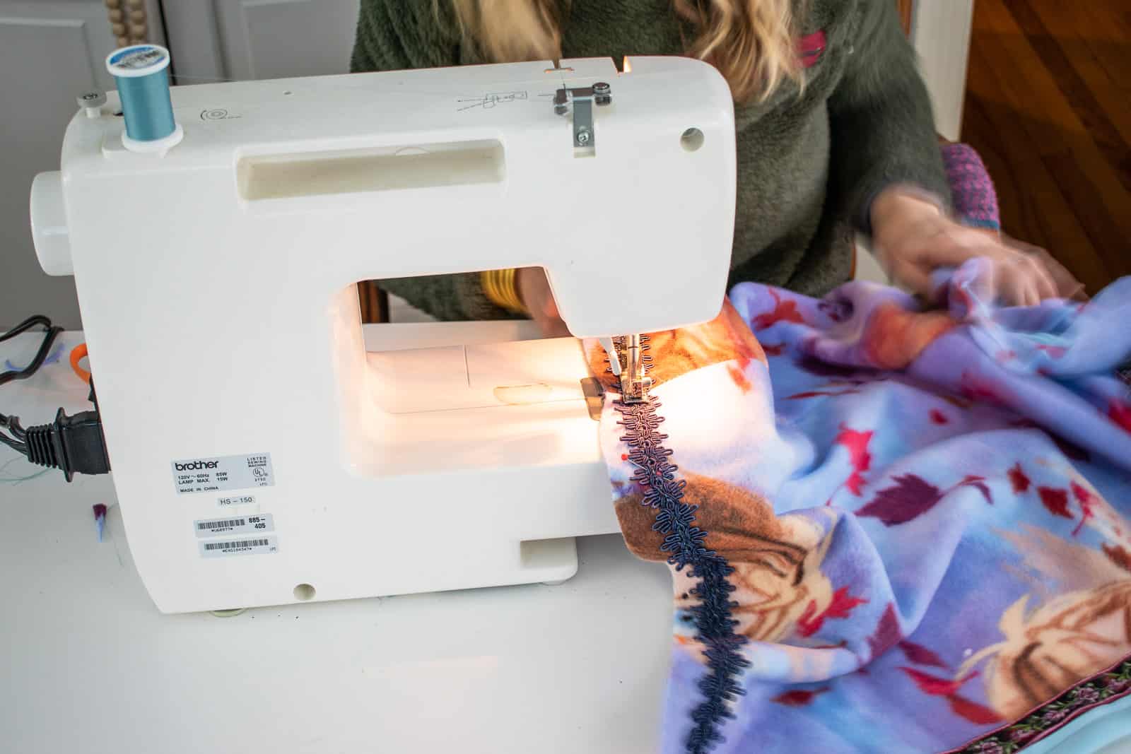 decorative embellishments for frozen 2 capes