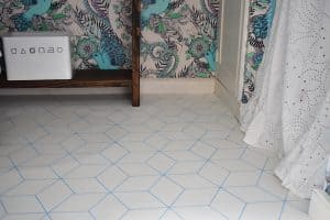 $5 Graphic Painted Vinyl Floors