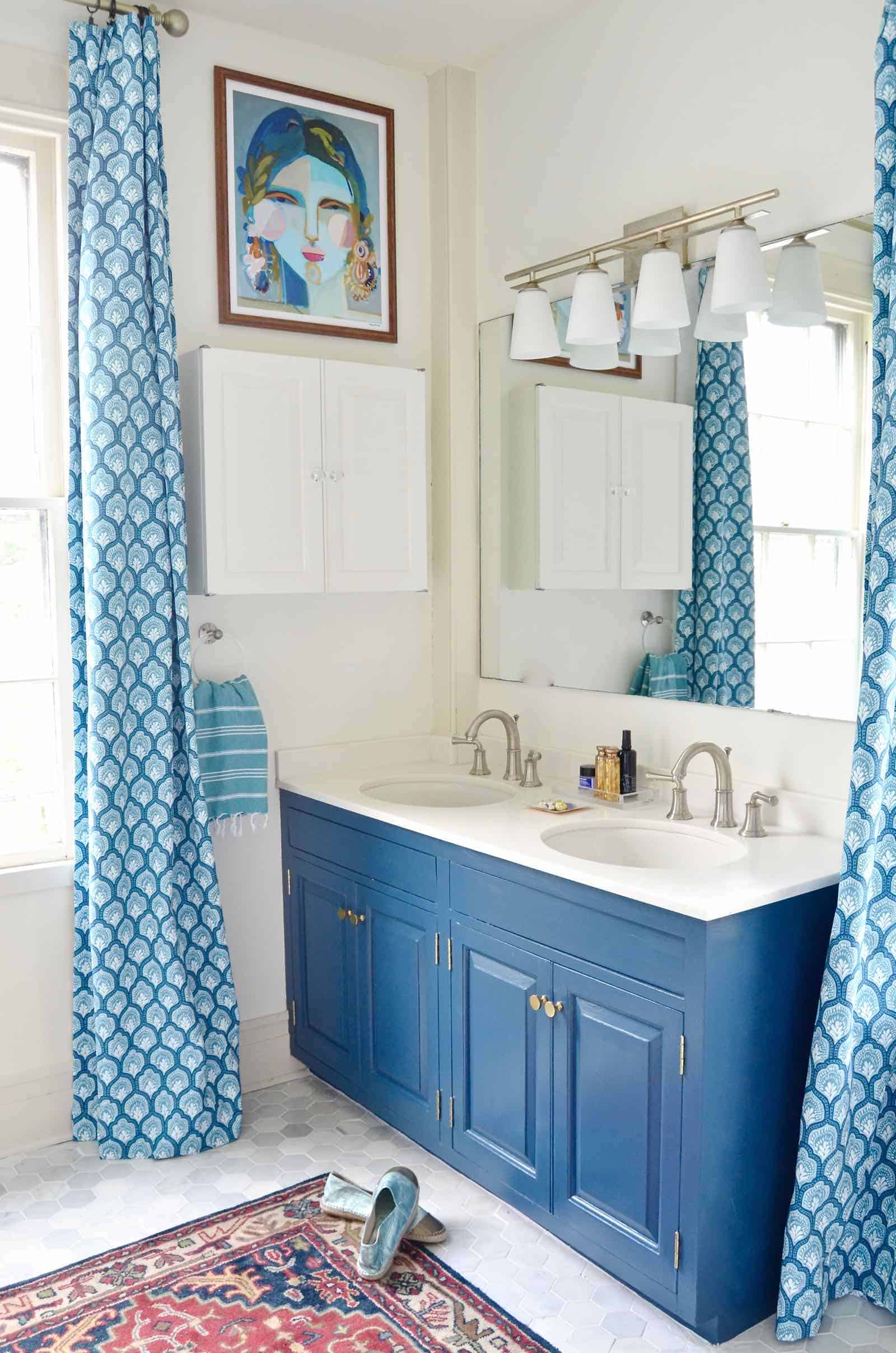 chic and modern master bathroom makeover