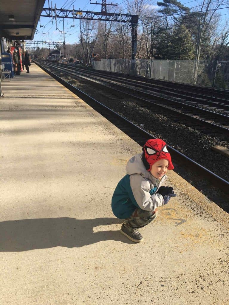 taking arthur to the aquarium