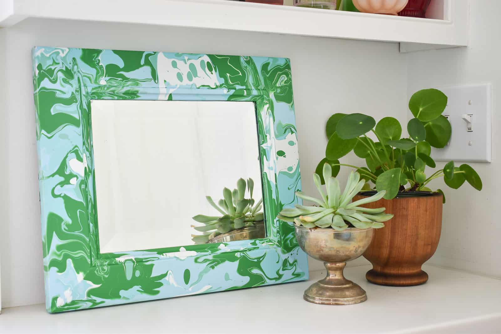 paint pour mirror