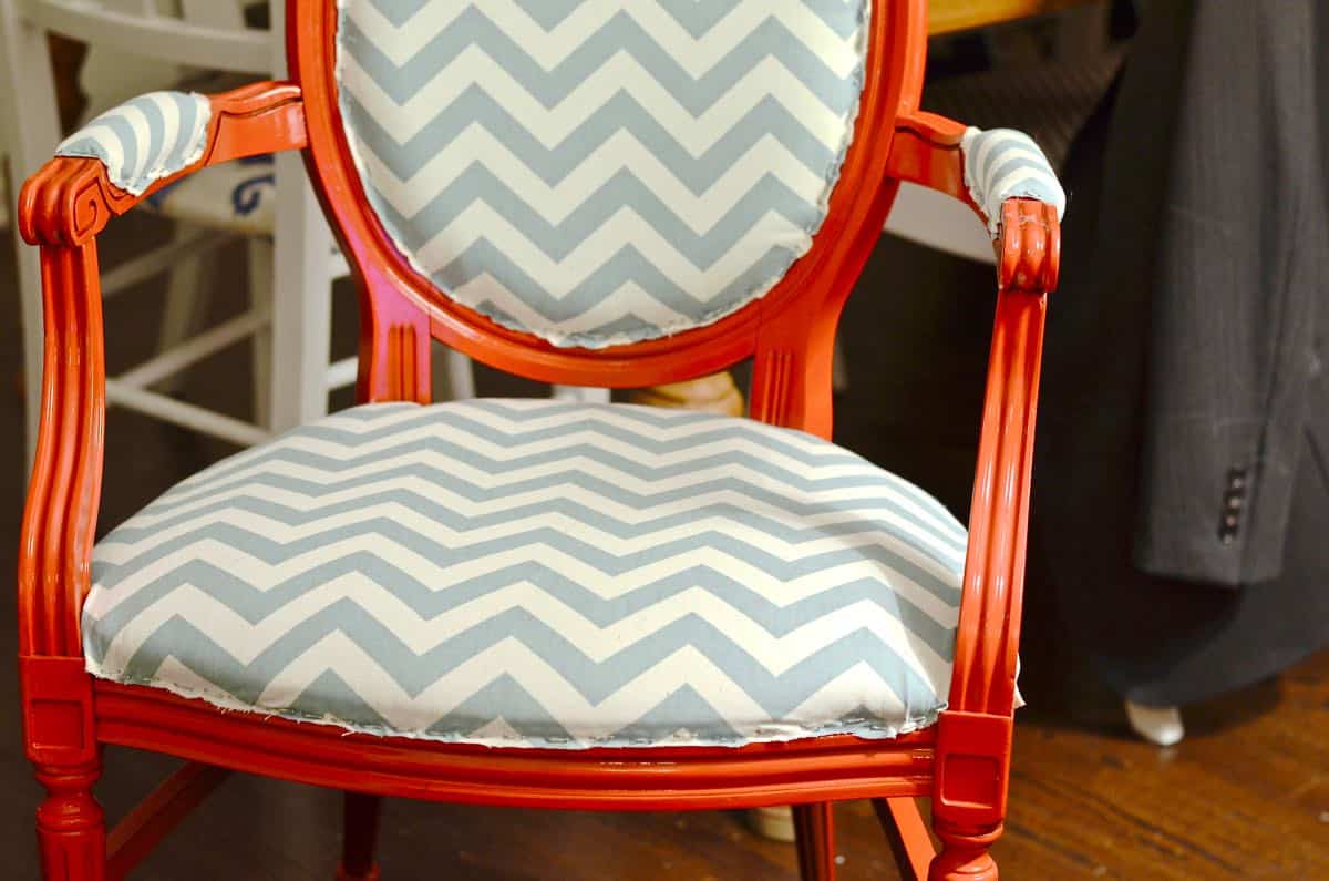 how to reupholster old armchairs with colorful new fabric.