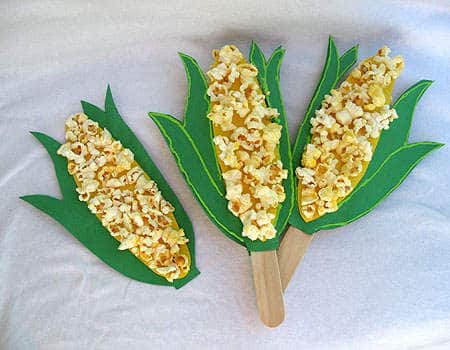 10 super simple kids crafts that will help you survive this Thanksgiving.