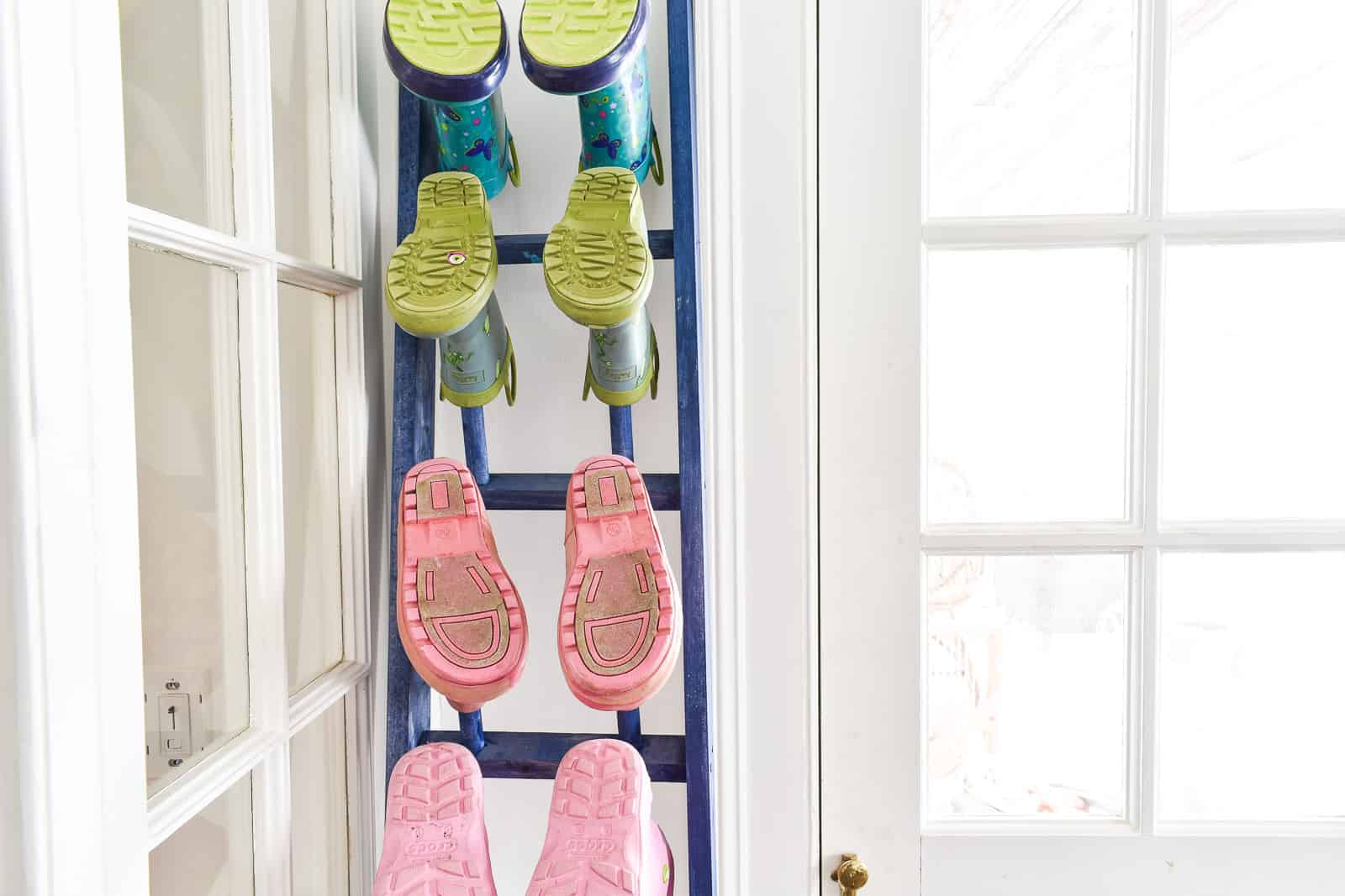 diy vertical boot rack