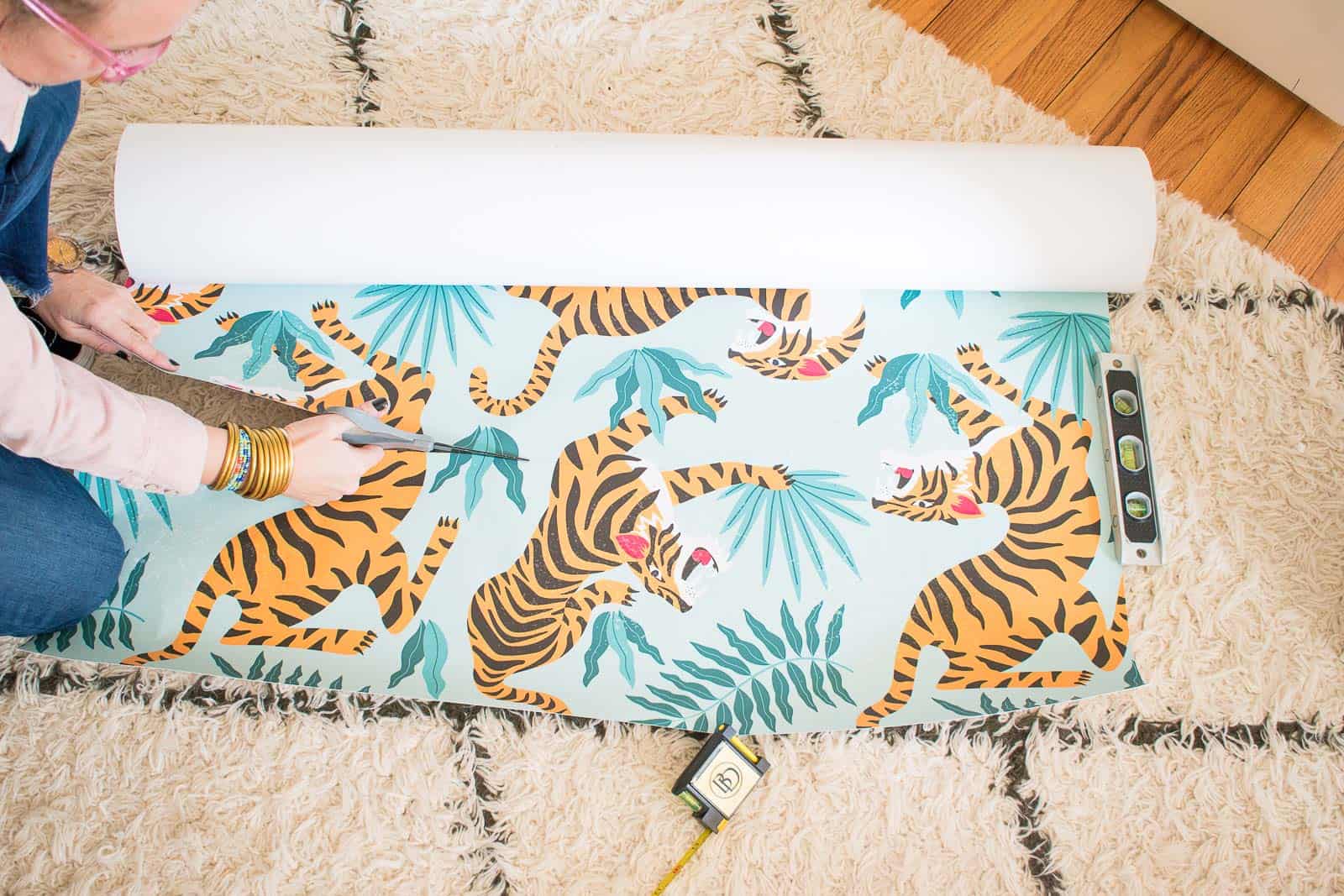 trimming wallpaper to size