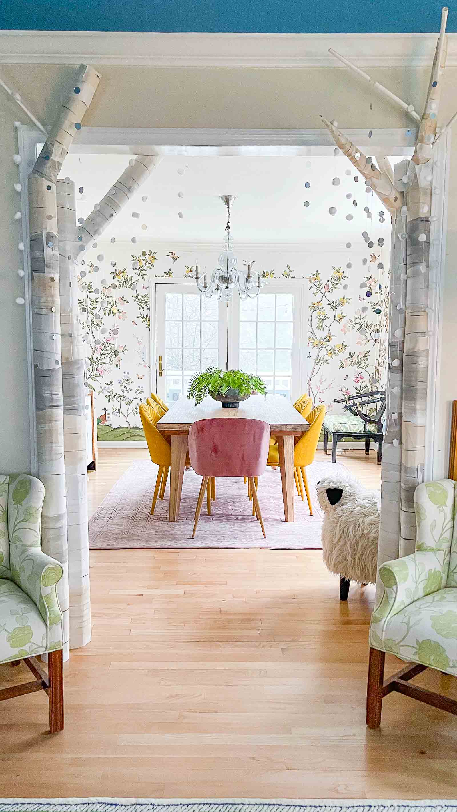 garlands on diy birch trees